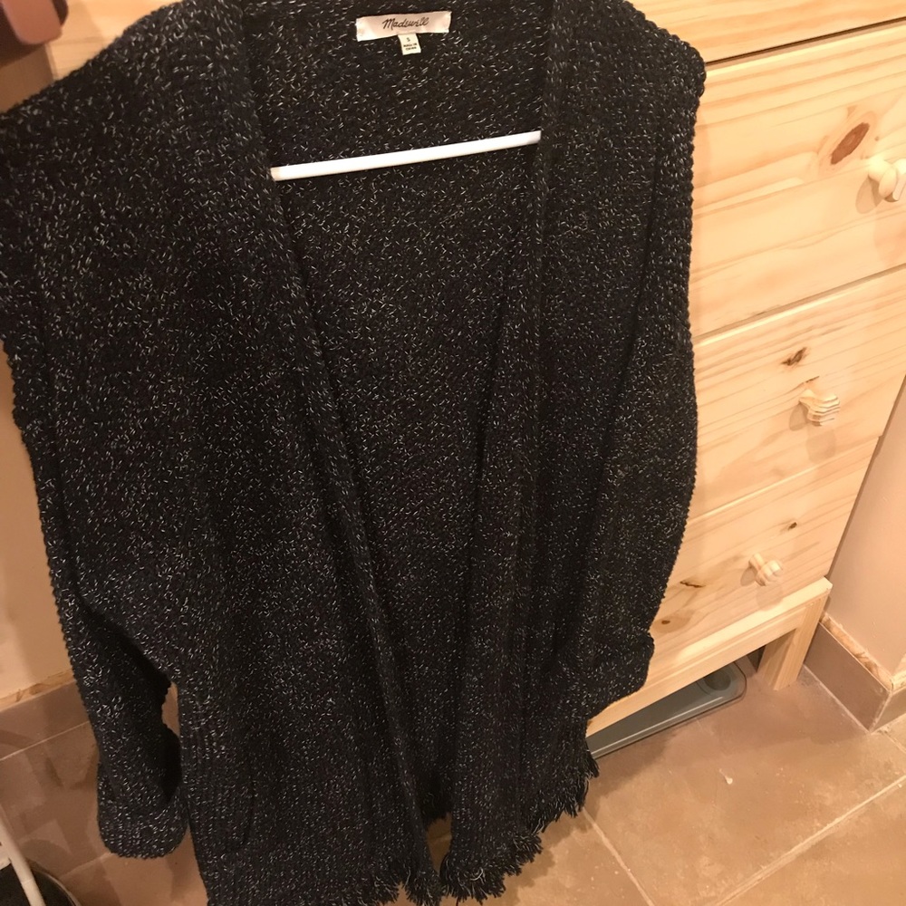 Cardigan - Picture 3 of 5